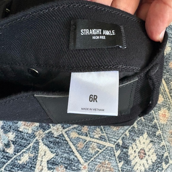 Express Straight Ankle High Rise Jeans - Size 6 Regular - Picture 5 of 6